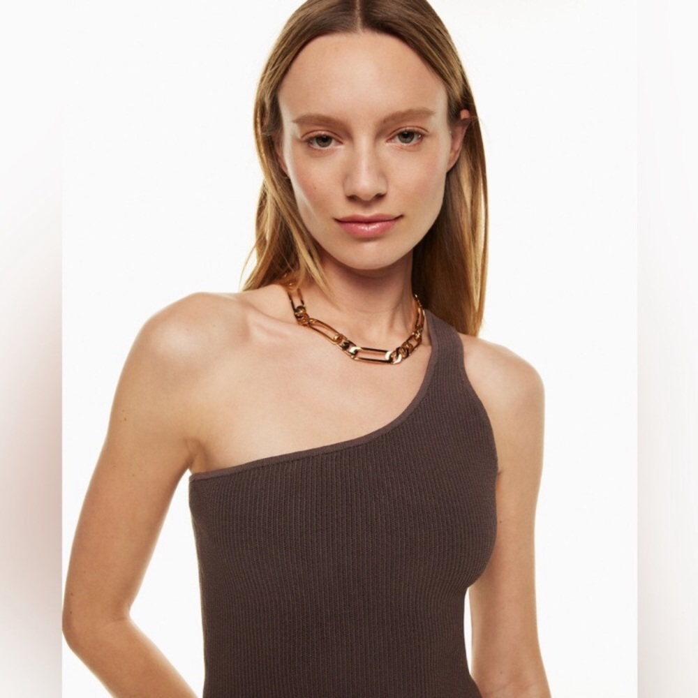 🤎 Babaton Sculpt Knit One-Shoulder Tank – Rich Mocha Brown (Size 2XS/XXS) 🤎